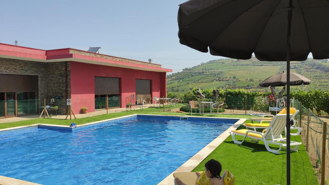 Quinta Dos Padrinhos - Suites In The Heart Of The Douro Lamego Bagian luar foto